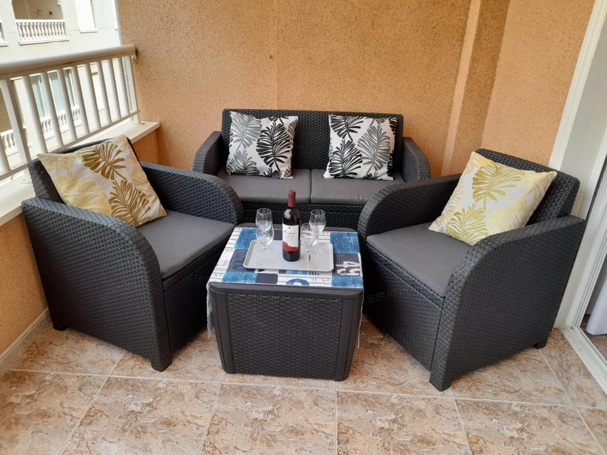 Luxury 2 Bedrooms Apartment With A Garage Torrevieja Exteriér fotografie